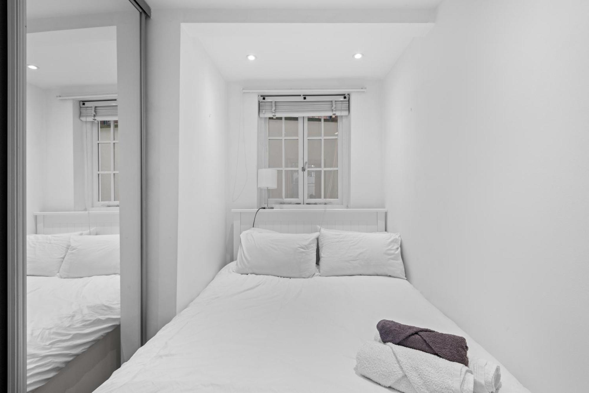 Londwell, Sloane Square Gem, Private Terrace Suite Лондон Экстерьер фото